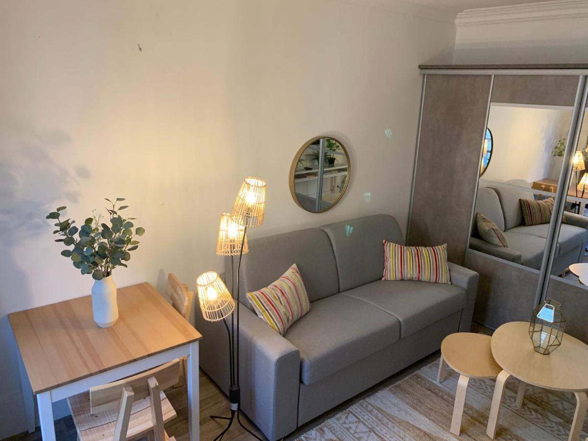 Studio Moderne Au Coeur De Paris Batignolles Екстериор снимка