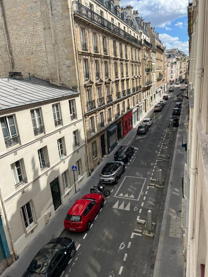 Studio Moderne Au Coeur De Paris Batignolles Екстериор снимка